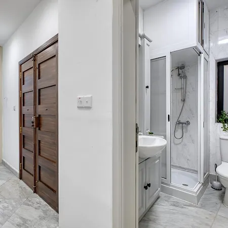 Апартаменты New Listing - 2br In The Heart Of By Sf Homes