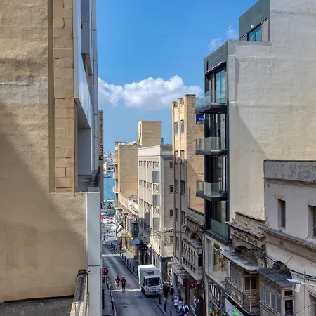 Апартаменты New Listing - 2br In The Heart Of By Sf Homes Слима